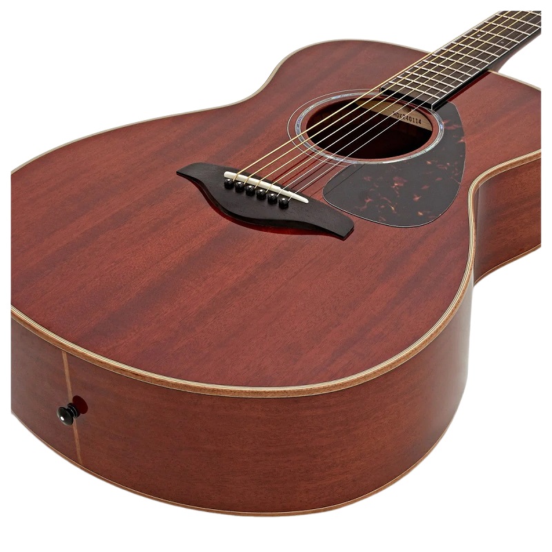 dan-guitar-acoustic-yamaha-fs850-mat-top