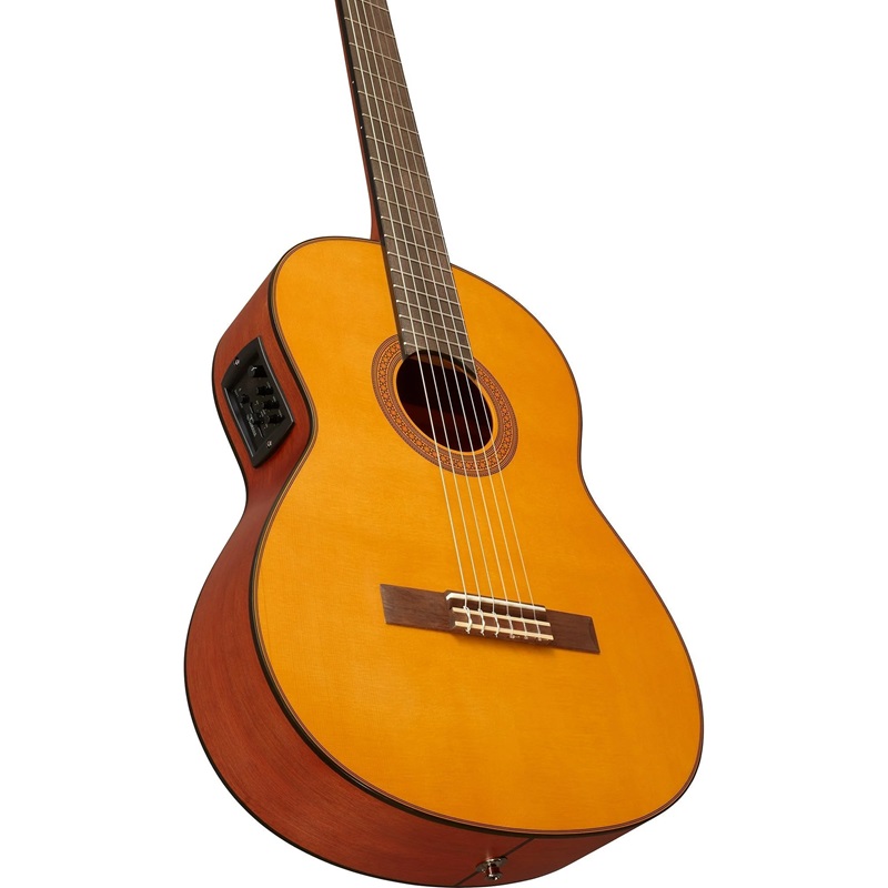 dan-guitar-classic-yamaha-cgx122ms-mat-phim-va-ngua-dan