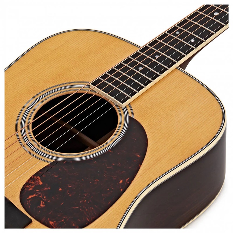 dan-guitar-acoustic-martin-d-35-mat-phim