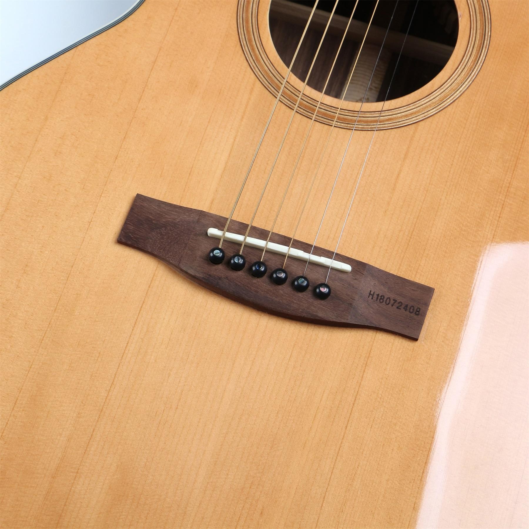 mat-top-dan-guitar-acoustic-oriental-cherry