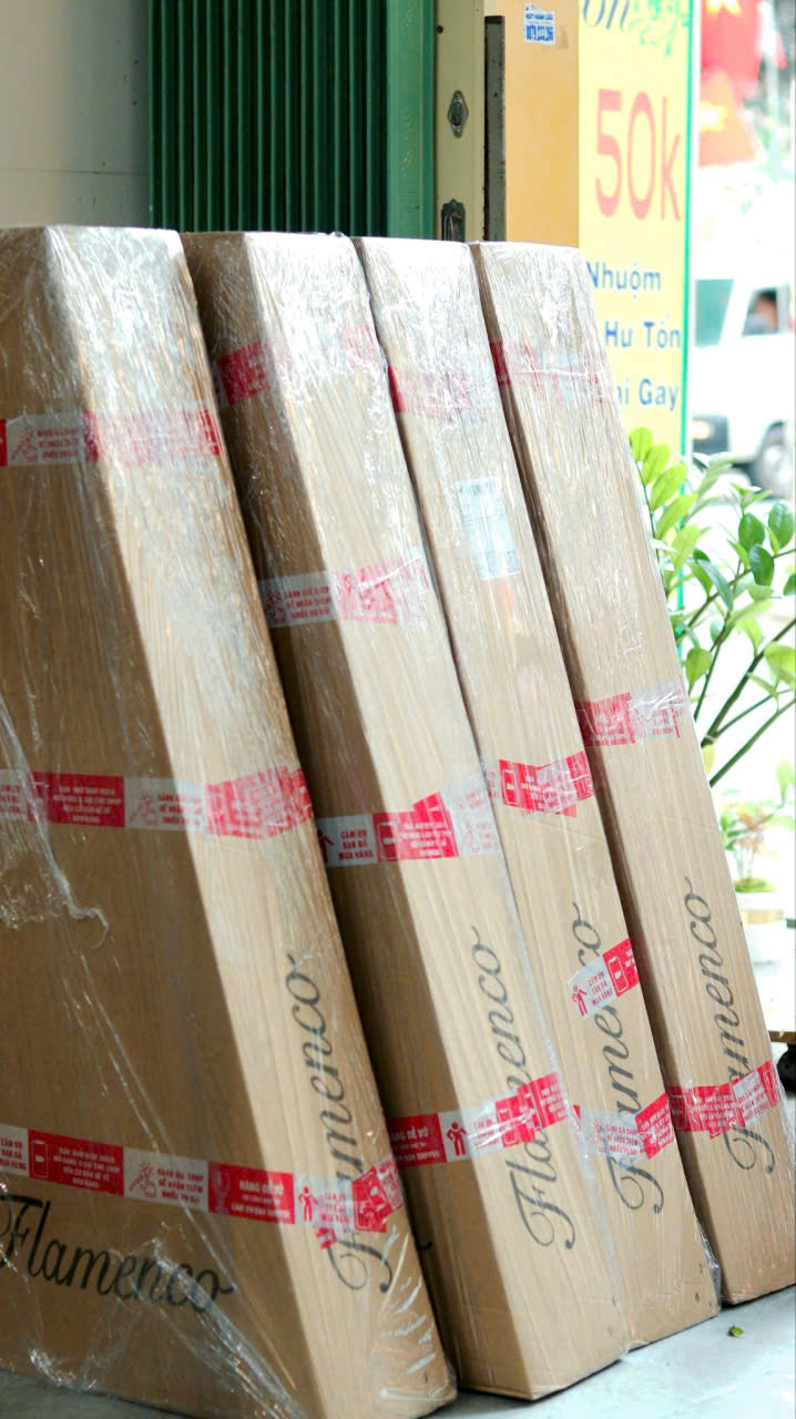 shop-dan-quan-tan-phu-tai-dong-tam-dam-bao-dong-goi-ky-luong