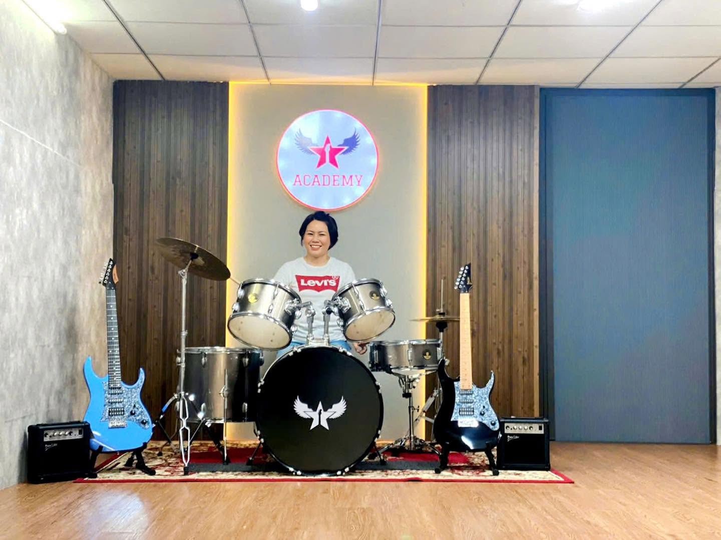 hoc-trong-quan-tan-binh-danh-cho-nguoi-lon-