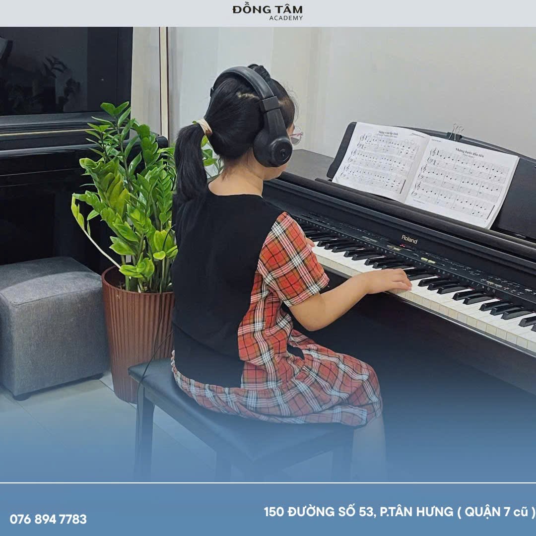 hoc-piano-cho-tre-em-quan-tan-binh