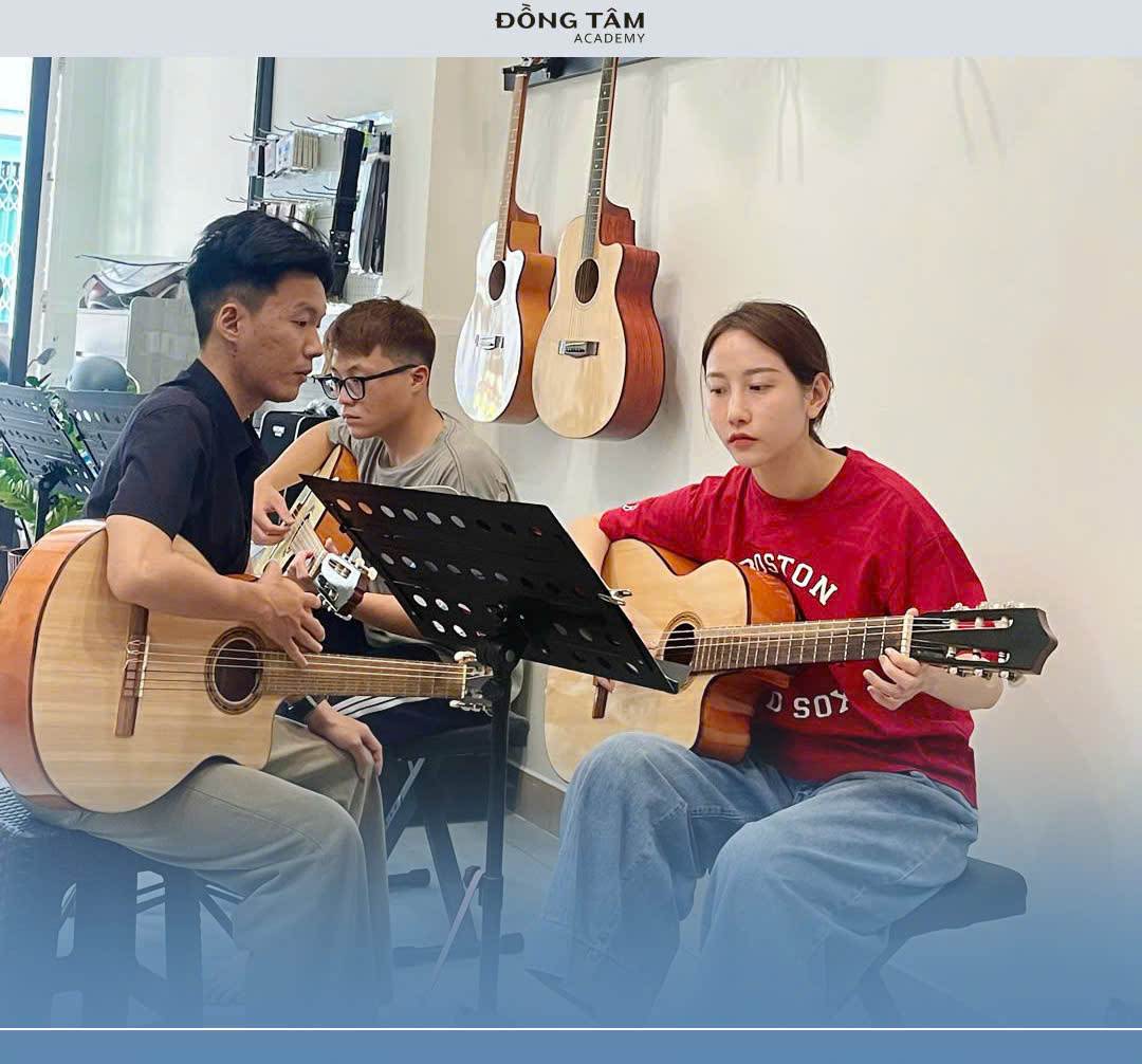 hoc-guitar-cap-toc-tan-phu