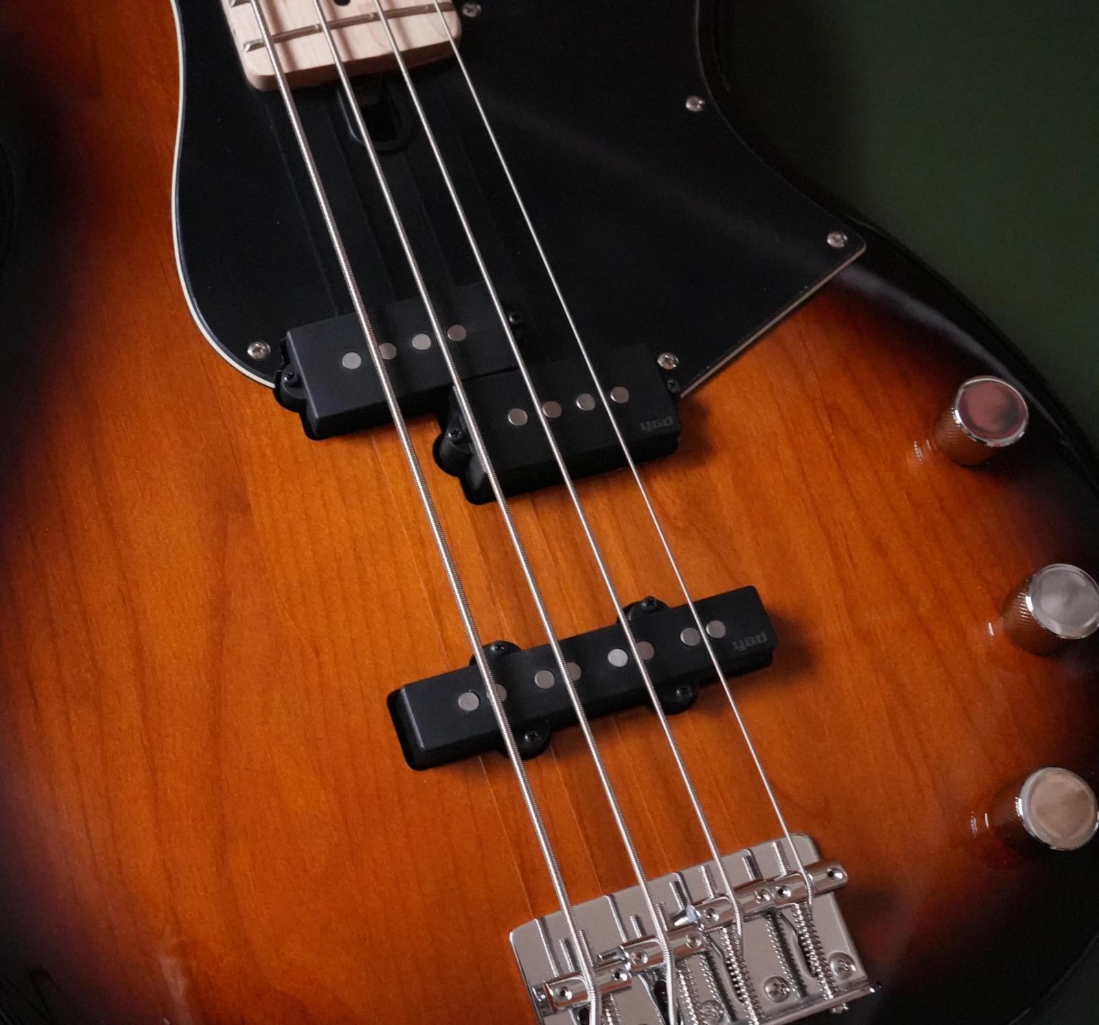 he-thong-pickup-dan-guitar-bass-yamaha-bb434m-ss-maple-fingerboard--4-strings