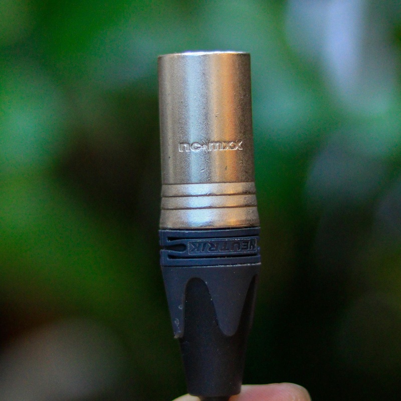day-line-jack-cam-ket-noi-cao-cap-mogami