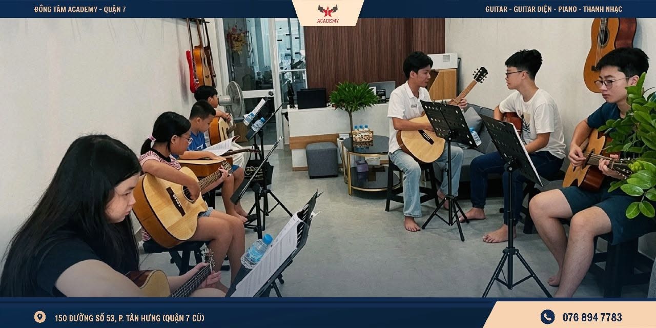 hoc-guitar-quan-tan-binh-danh-cho-tre-em-voi-phuong-phap-hien-dai