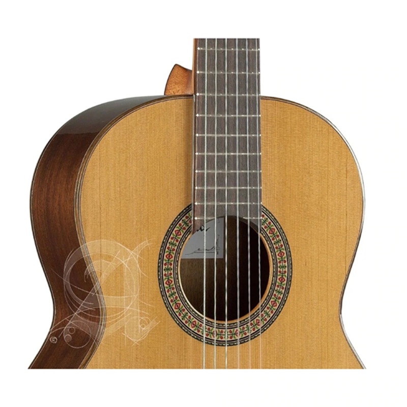 dan-guitar-classic-alhambra-3c-mat-top