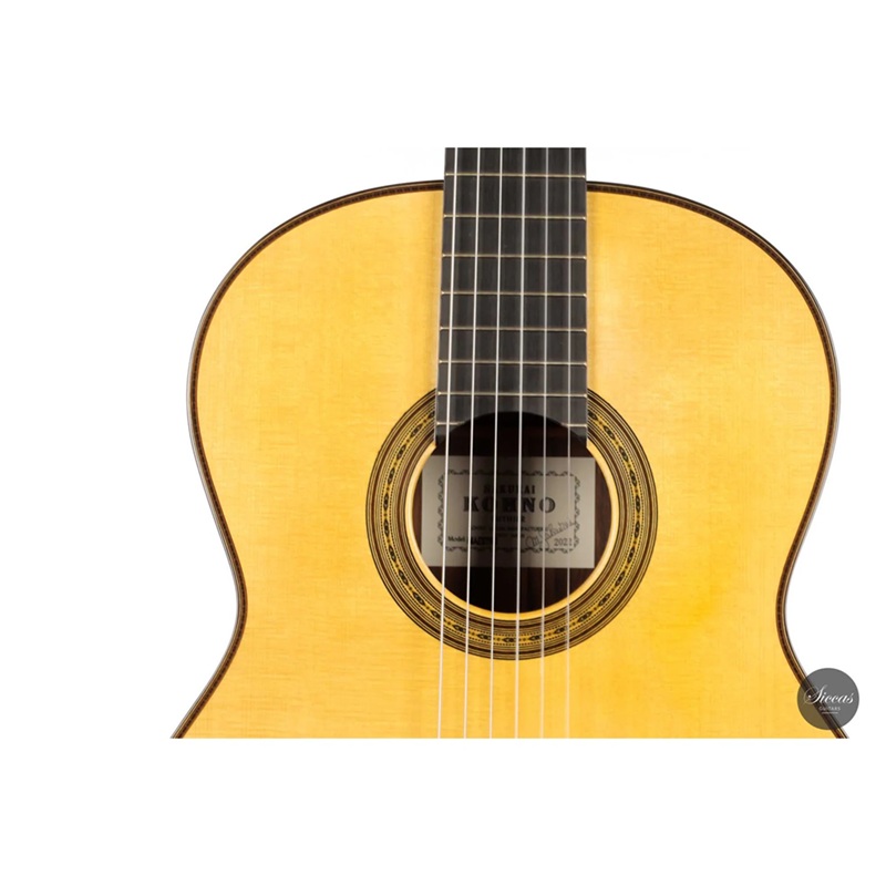 dan-guitar-classic-sakurai-kohno-maestro-spruce-2