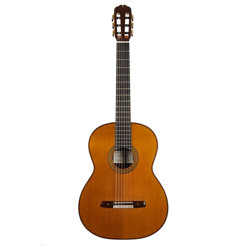 dan-guitar-classic-sakurai-kohno-maestro-cedar