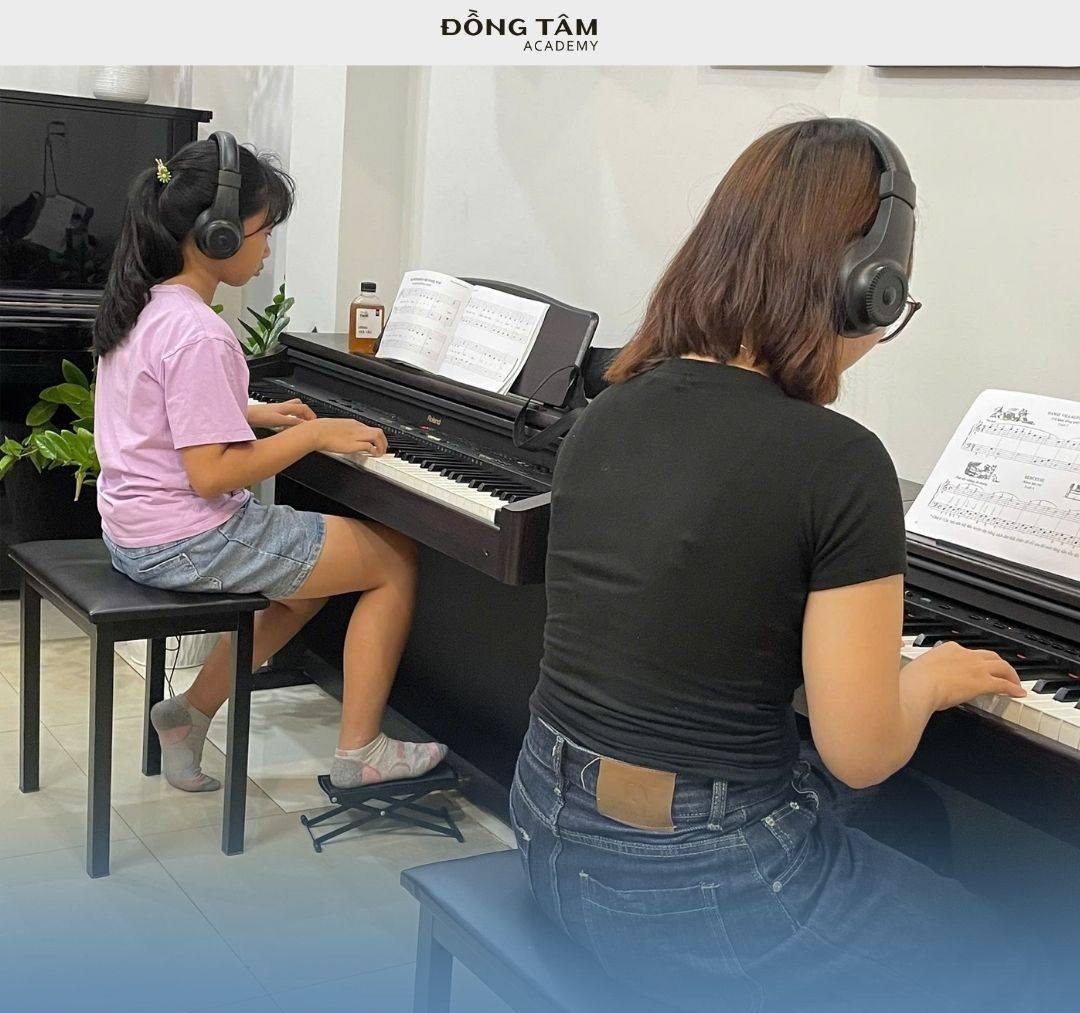 hoc-piano-cho-nguoi-di-lam-o-tan-phu