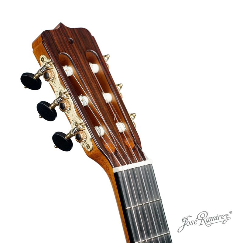 dan-guitar-classic-jose-ramorez-tradicional-1a-madagascar-rosewood-–-spruce-khoa-dan