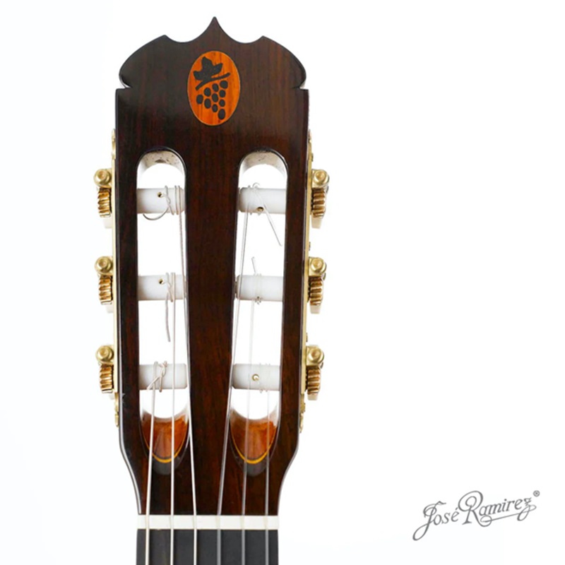 dan-guitar-classic-jose-ramirez-tradicional-del-vino-1a-india-rosewood-–-cedar-khoa-dan