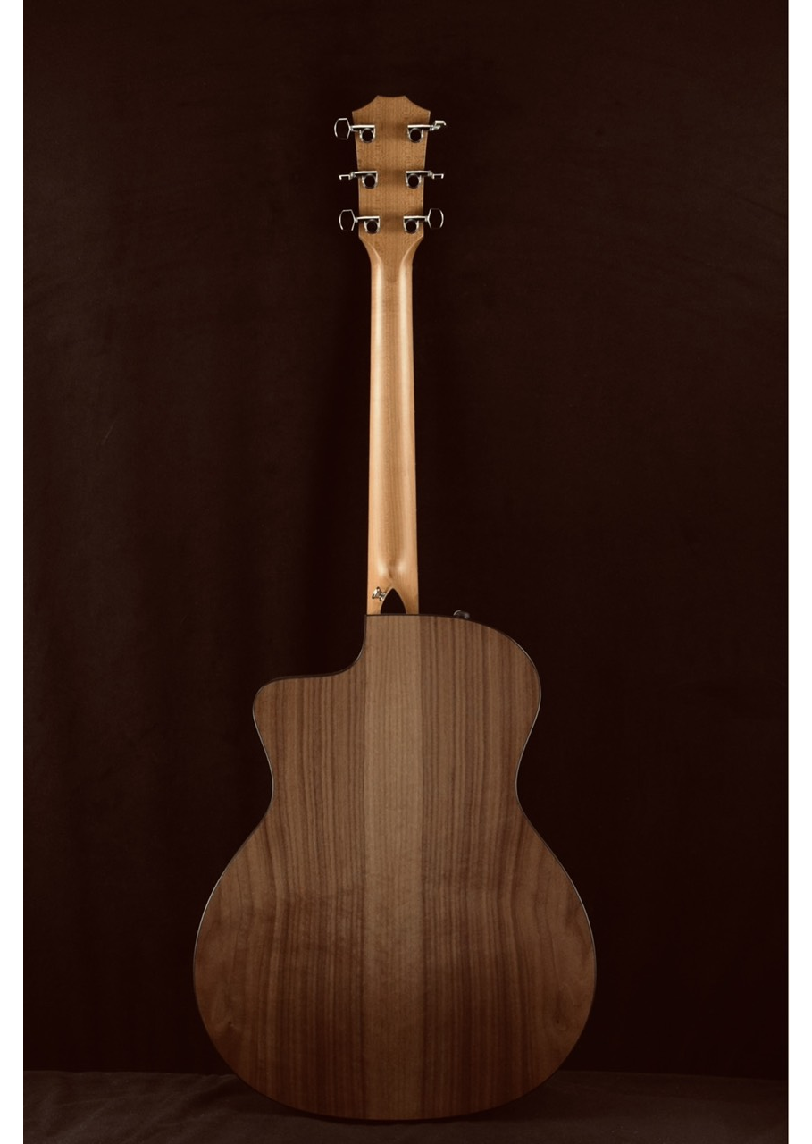 top-guitar-acoustic-cao-cap-dang-mua-2026