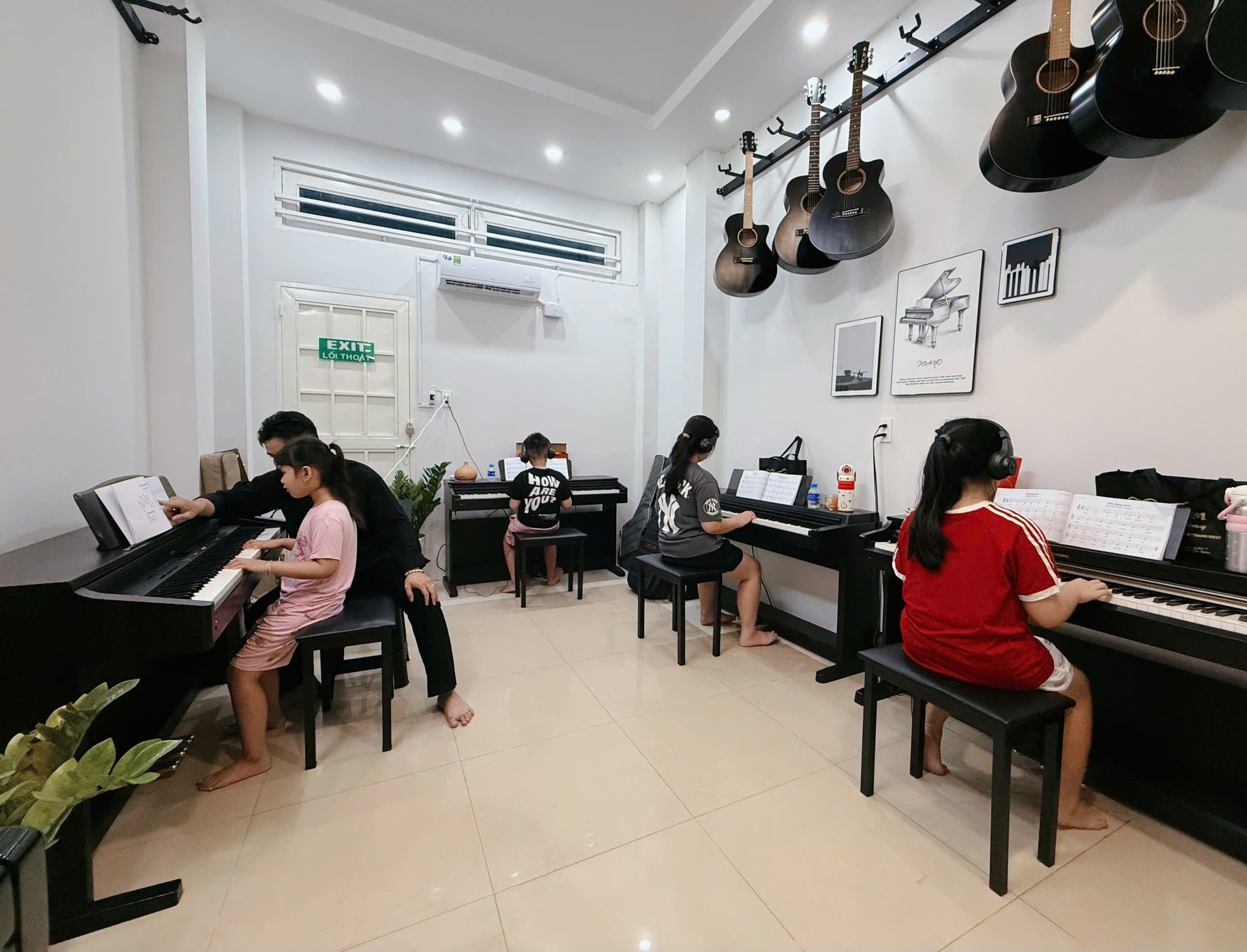 chinh-phuc-piano-de-dang-tai-dong-tam-academy