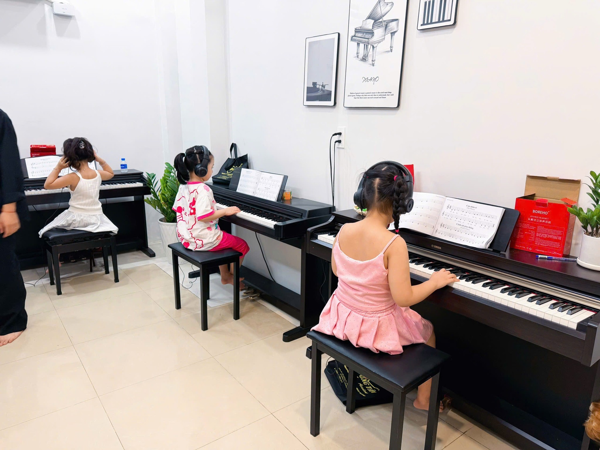 hoc-piano-quan-tan-binh-voi-lo-trinh-ca-nhan-hoa-cho-tung-hoc-vien