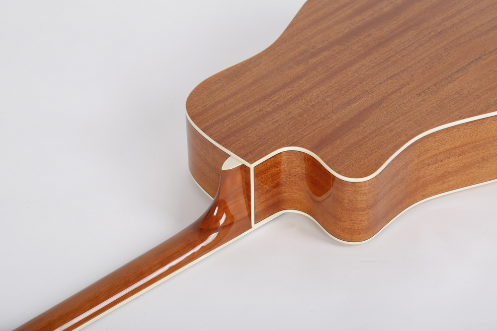 guitar-duoi-5-trieu-co-tot-khong-2026