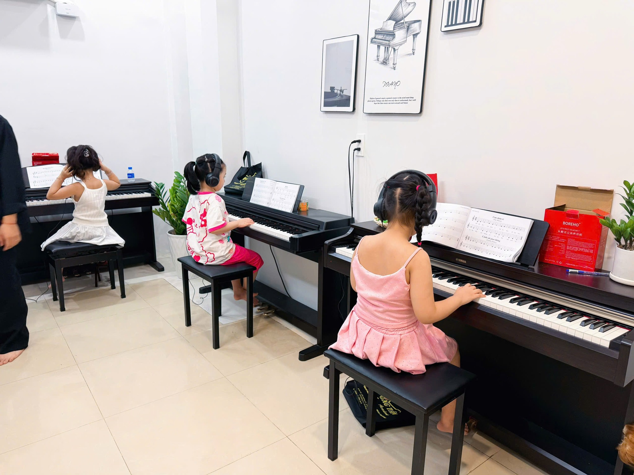 day-dan-piano-uy-tin-quan-7-tai-dong-tam-academy
