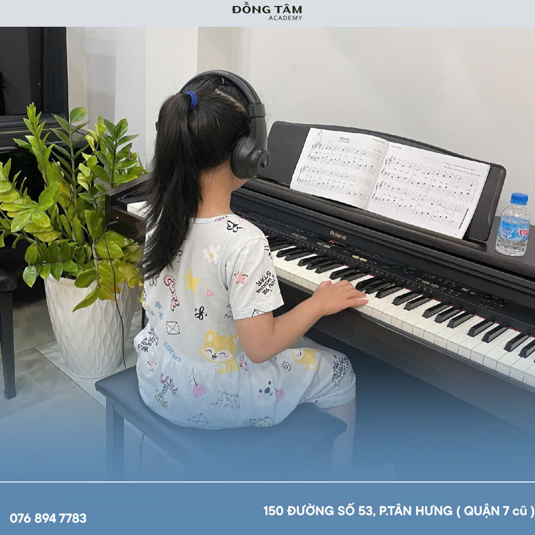 tao-uoc-mo-piano-tai-guitar-dong-tam-quan-7-–-hanh-trinh-bien-dam-me-thanh-hien-thuc