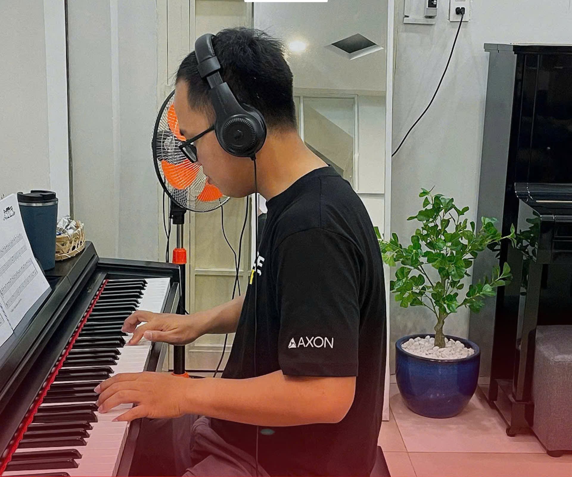 trung-tam-day-piano-quan-hai-chau-tang-cuong-thuc-hanh