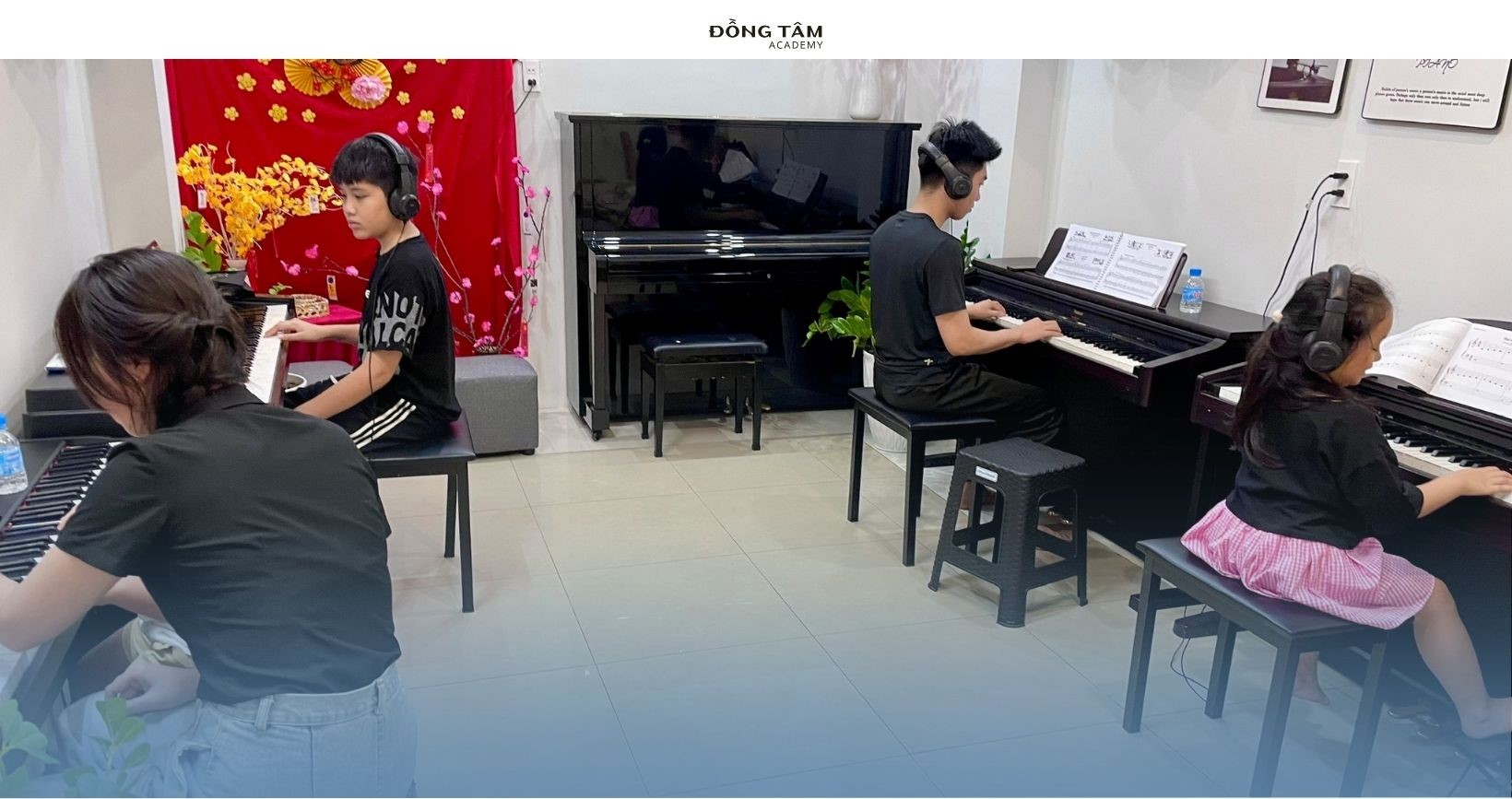 khong-gian-hoc-tap-hien-dai-tao-cam-hung-lau-dai