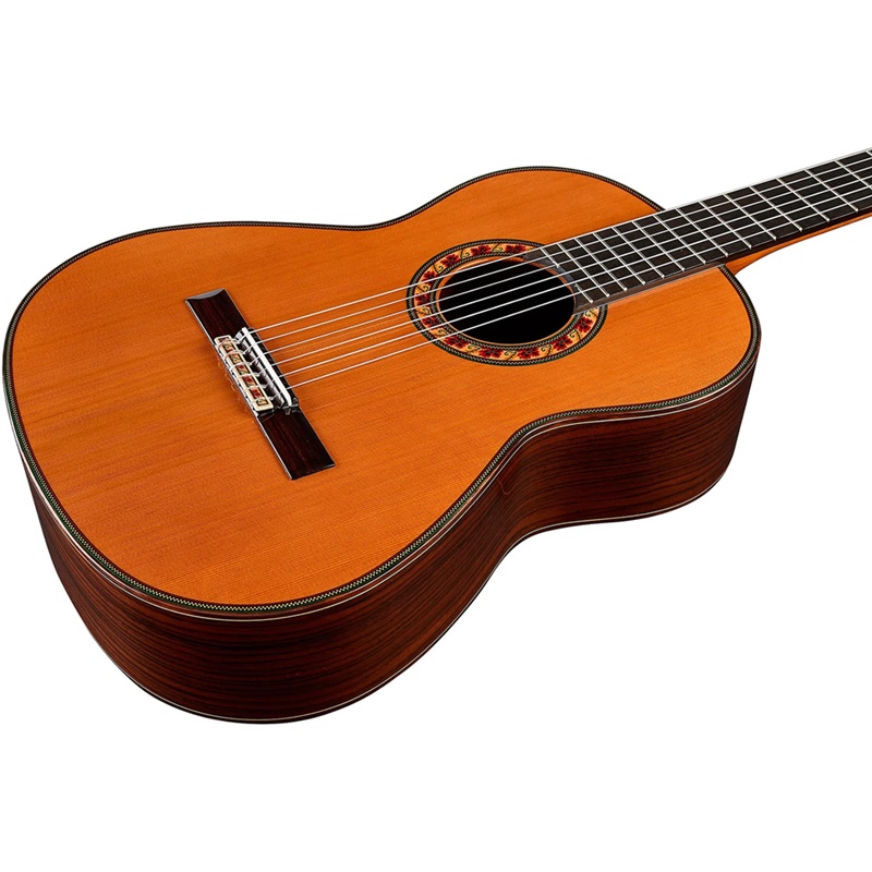 dan-guitar-classic-jose-ramirez-guitarra-tiempo-cedar-eq-mat-top