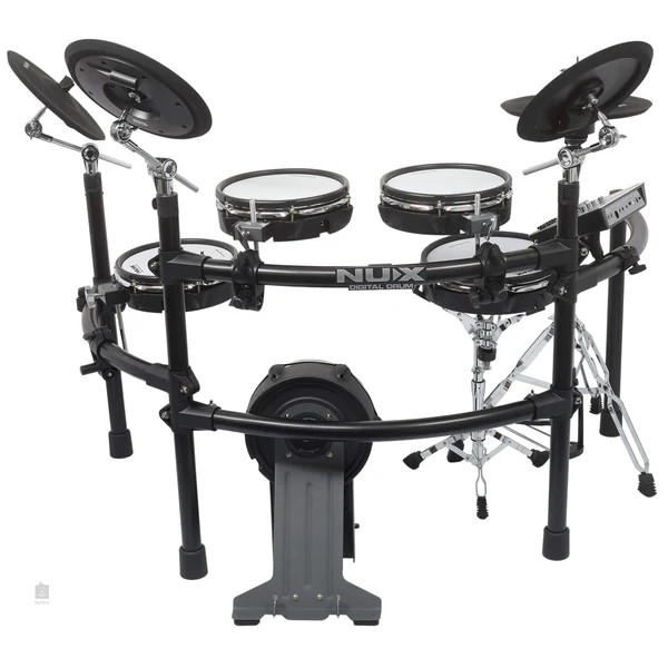 mat-snare-12-inch-remo-–-cam-giac-danh-chan-thuc-nhu-trong-acoustic