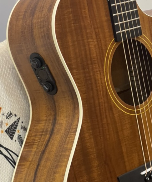 3-mau-dan-enya-dang-mua-2026