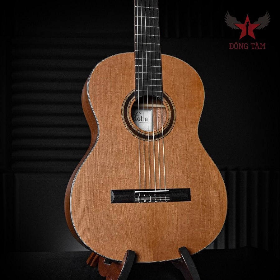 mat-top-guitar-gia-re-cordoba-c3m