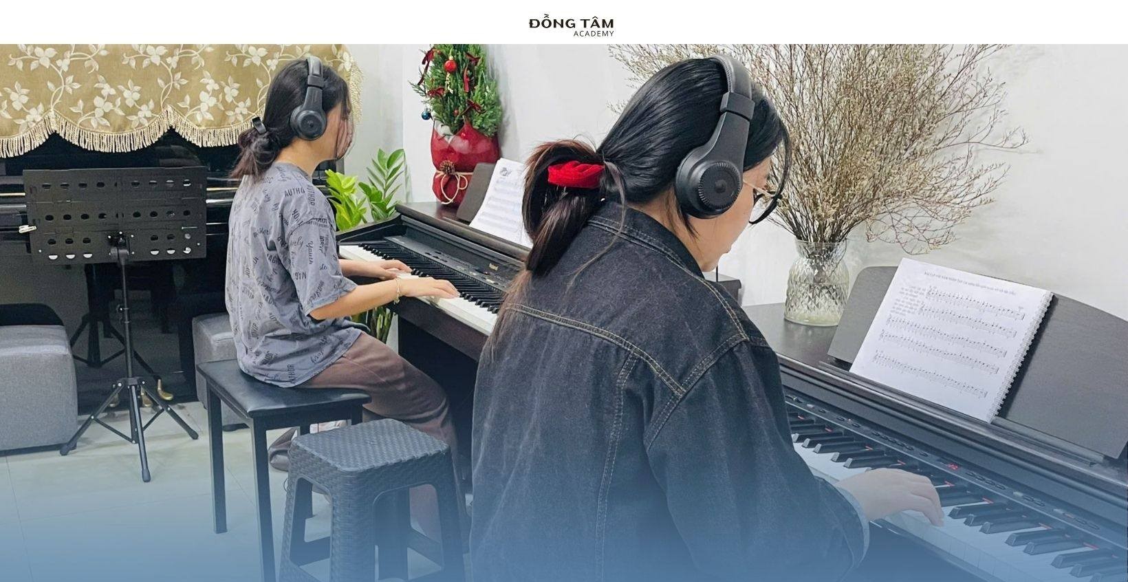 hoc-piano-co-ban-phu-tho-hoa-cho-nguoi-moi-bat-dau