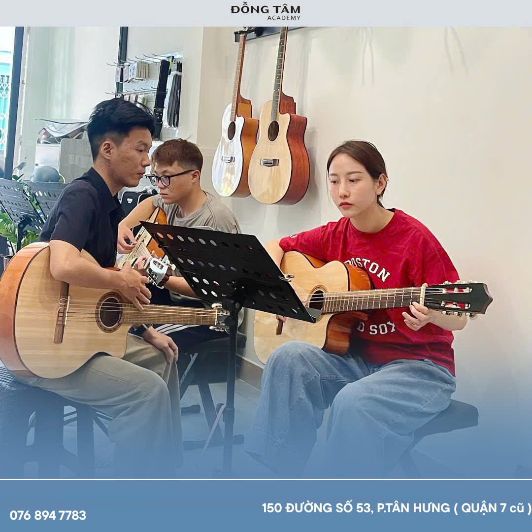 khoa-hoc-guitar-quan-tan-phu-danh-cho-sinh-vien