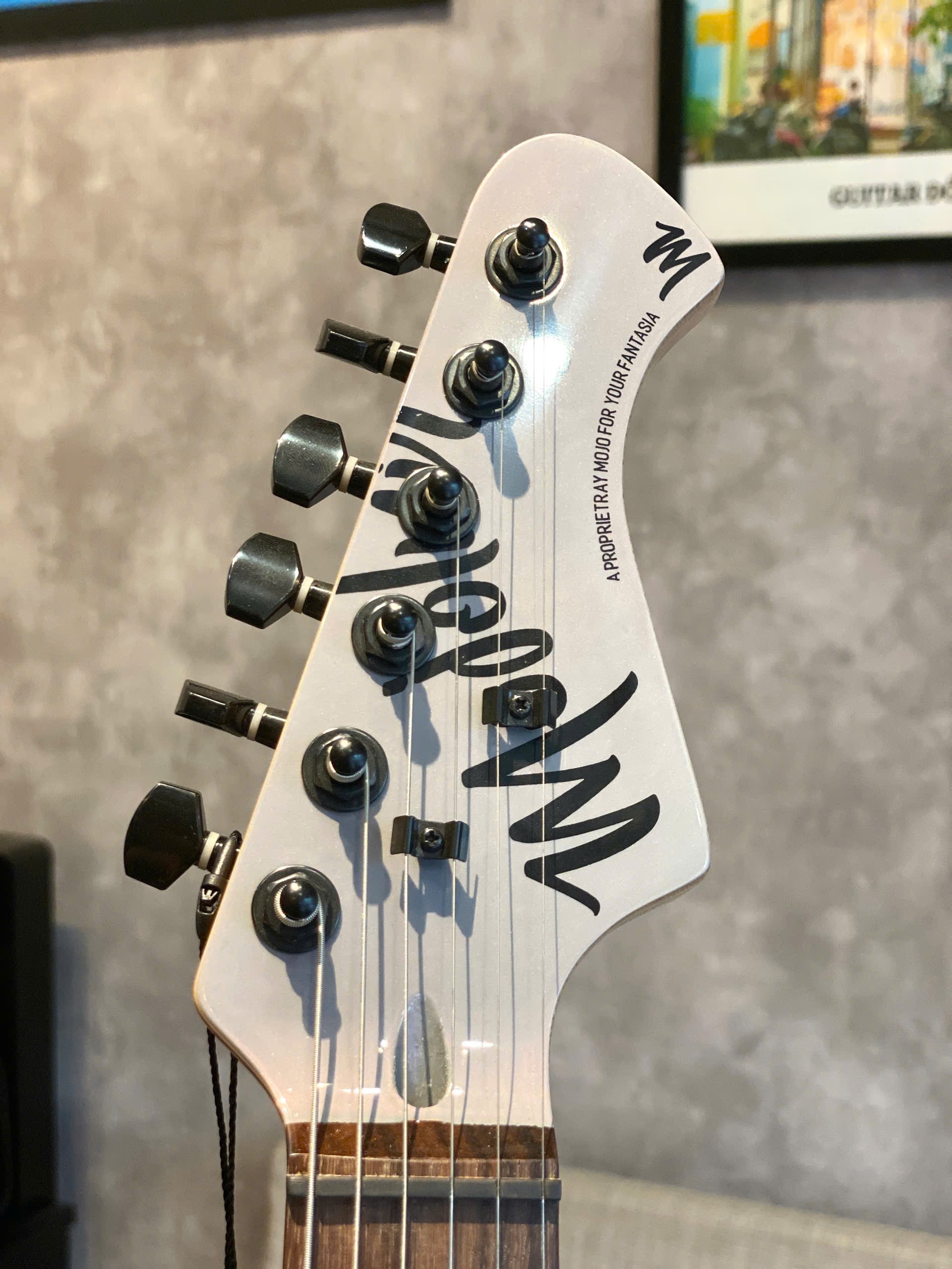 khoa-dan-mojolnir-chrome-giup-mojolnir-m30-giu-day-on-dinh
