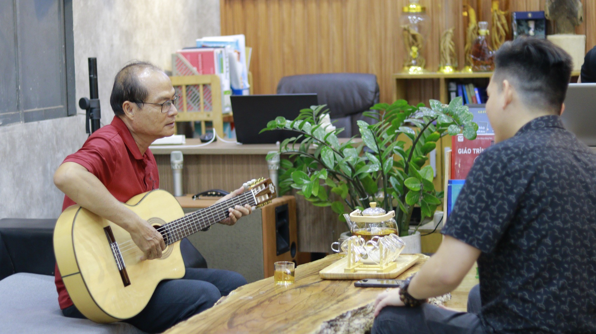 ho-tro-lau-dai-sau-khi-mua-giup-khach-hang-gan-bo
