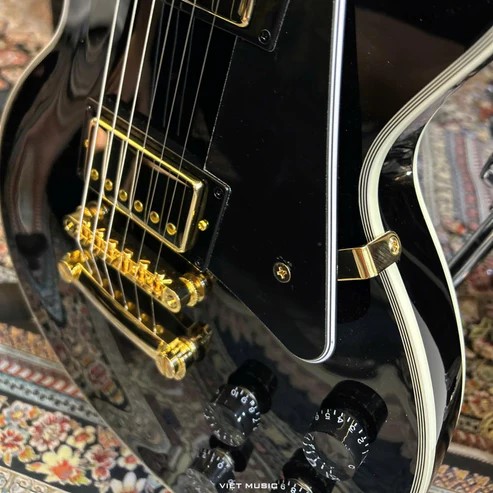 than-dan-mahogany-cua-dan-guitar-dien-epiphone-les-paul-custom-hh
