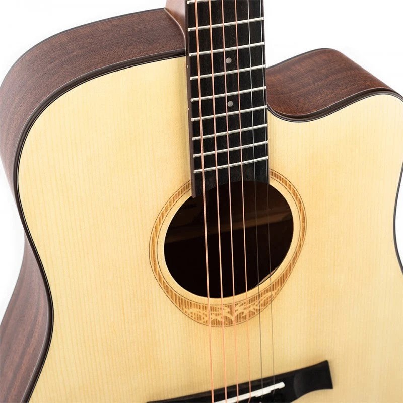 mat-top-engelmann-spruce-cua-dan-guitar-acoustic-enya-amari-am418c-eq-klt1