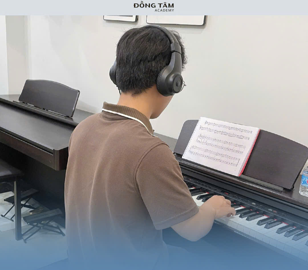 Học piano tân phú phù hợp với nhiều đối tượng