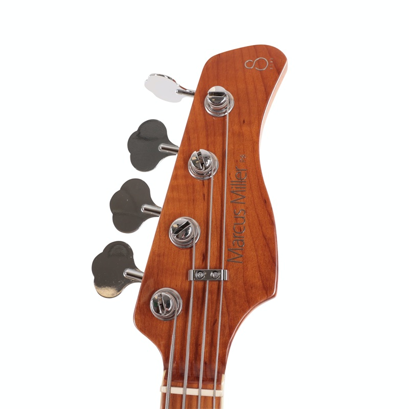 dan-guitar-bass-sire-marcus-miller