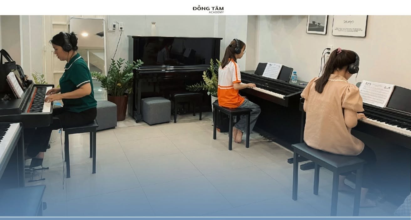 khoa-hoc-piano-quan-1-cho-sinh-vien