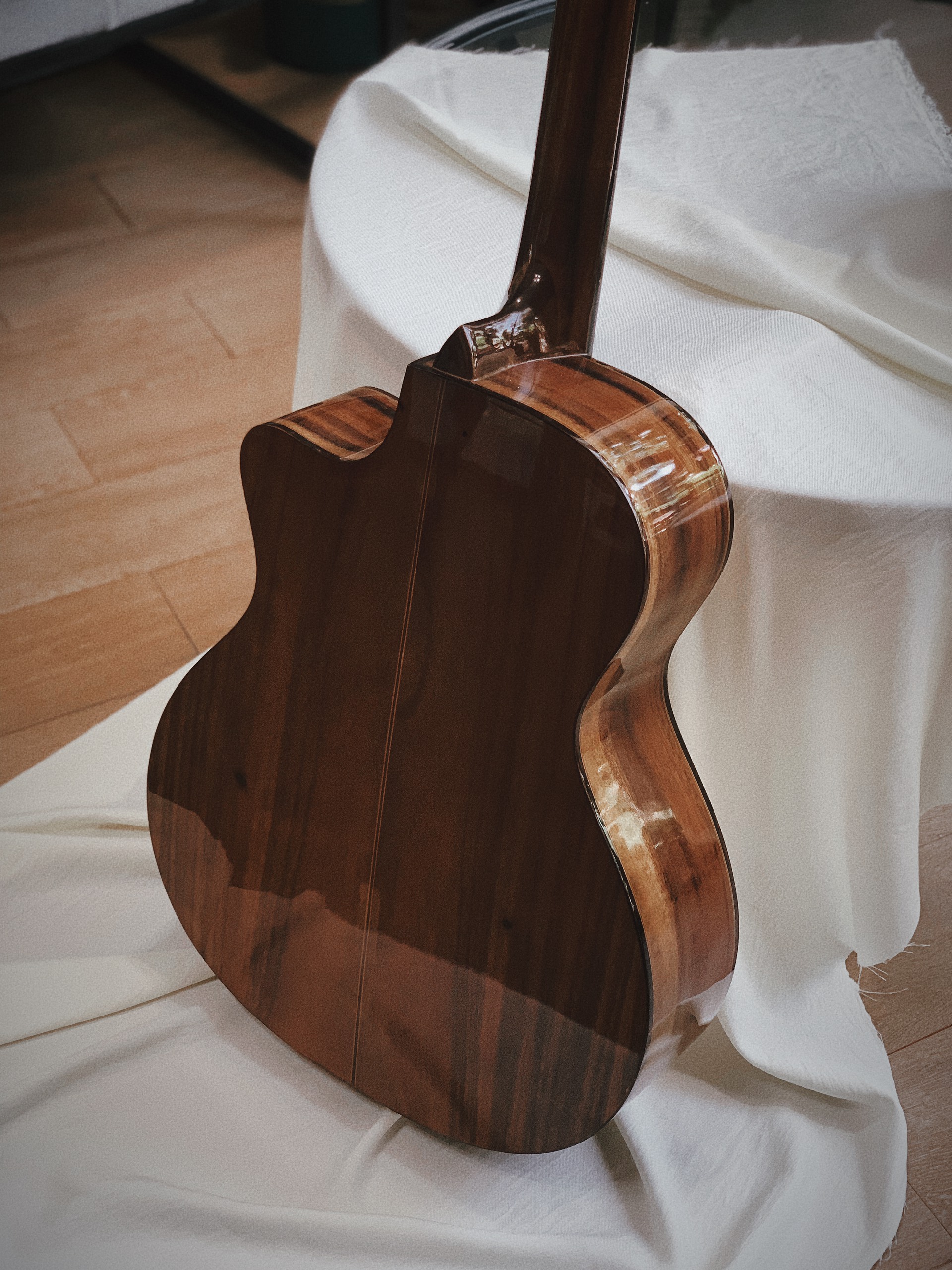 Guitar Acoustic Conic X1D 