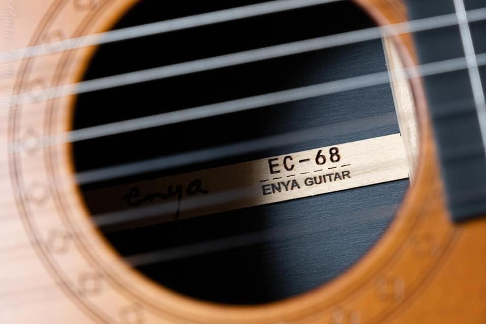 Guitar Classic Enya EC 68 