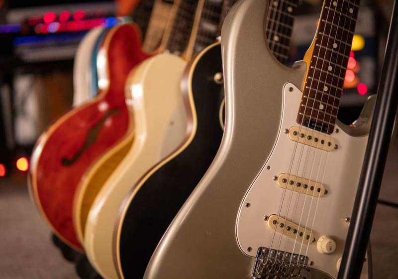 Tìm Hiểu Về Các Dáng Đàn Guitar Điện 