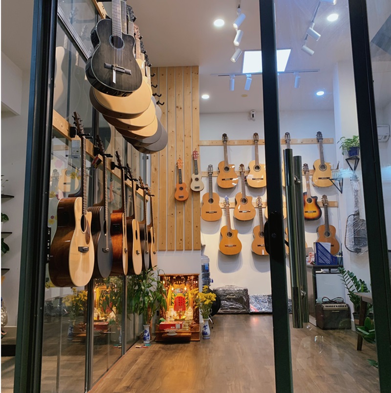 Shop Guitar Nhật Cũ Đà Nẵng 