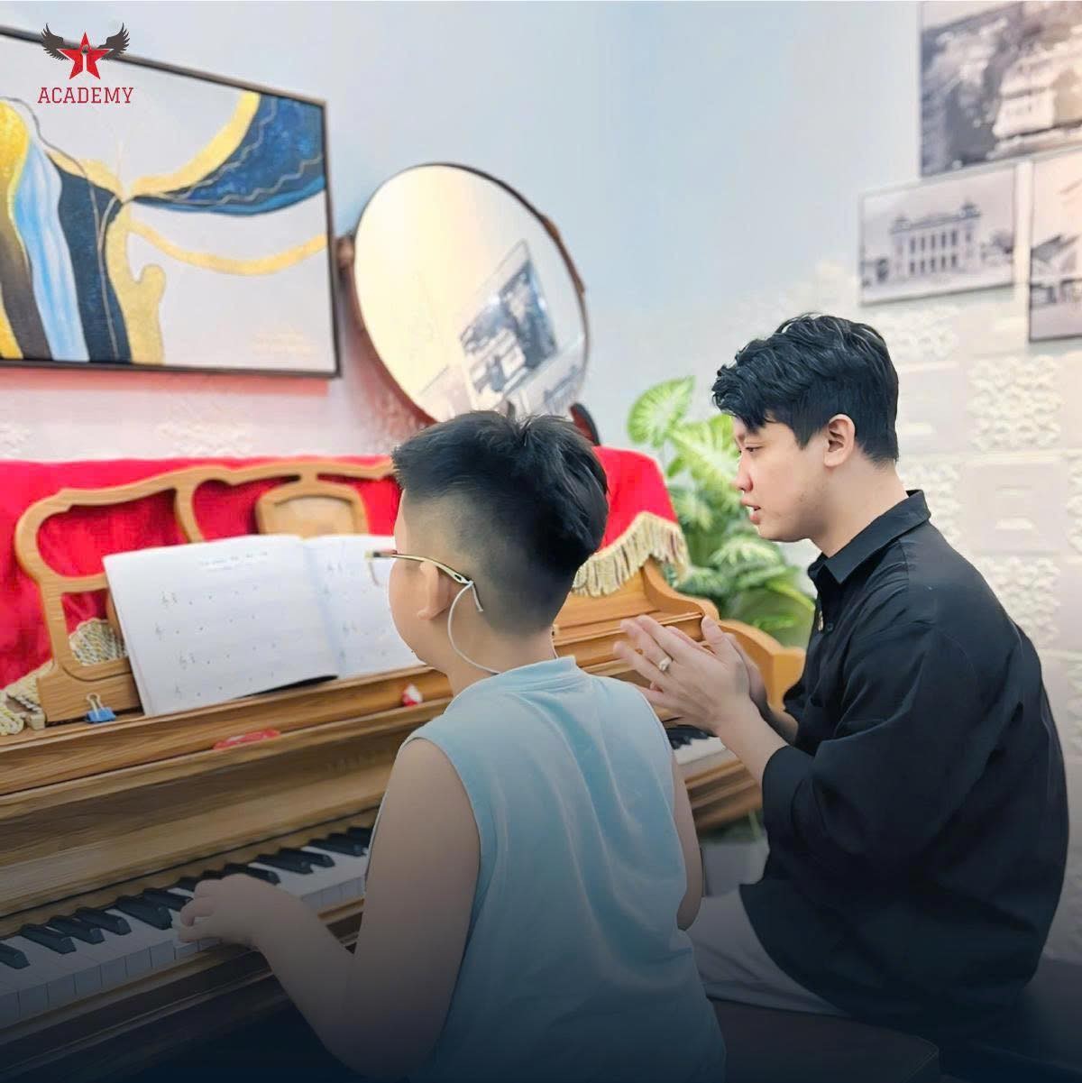 HỌC PIANO TÂN SƠN NHÌ