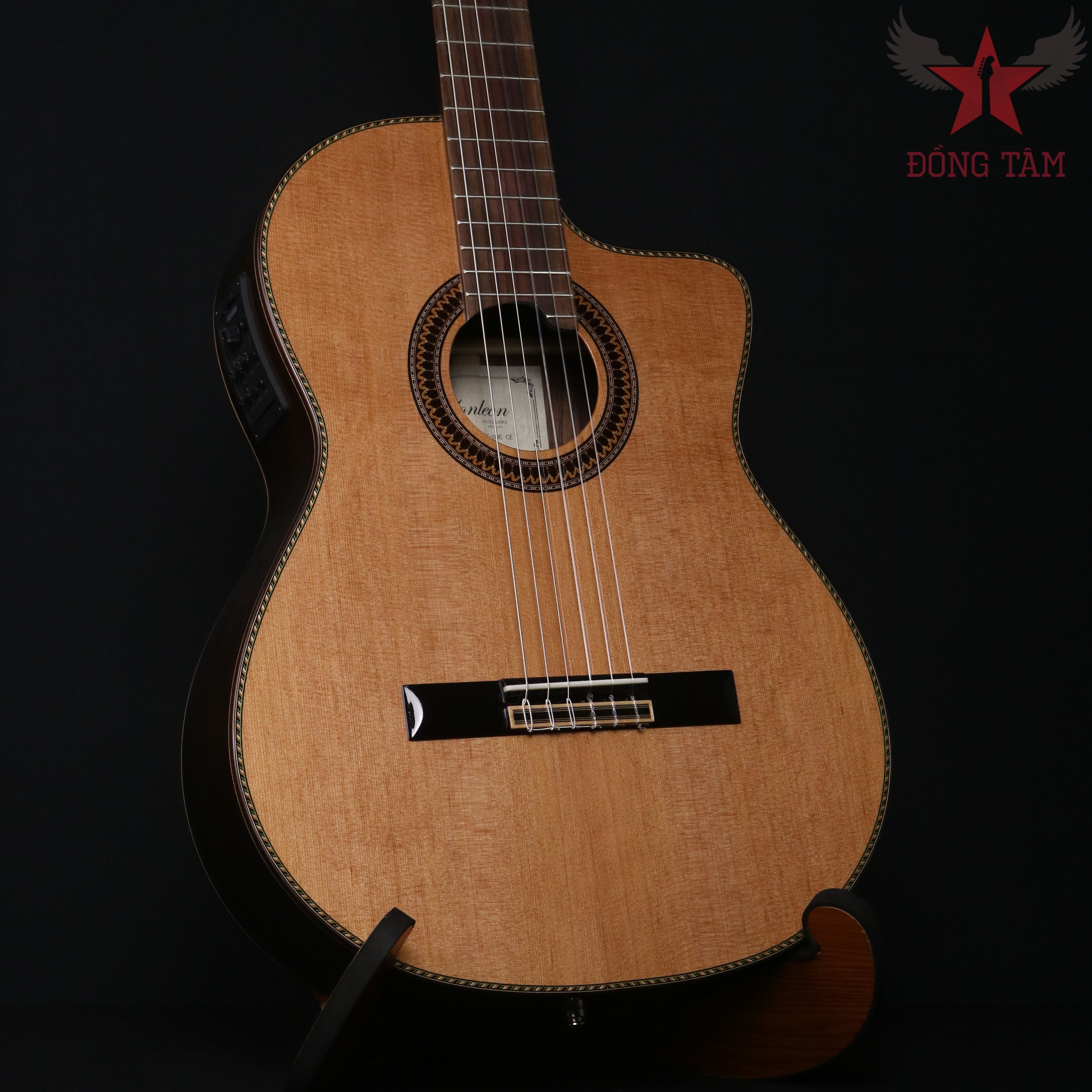 Guitar Monleon CG-08C CE
